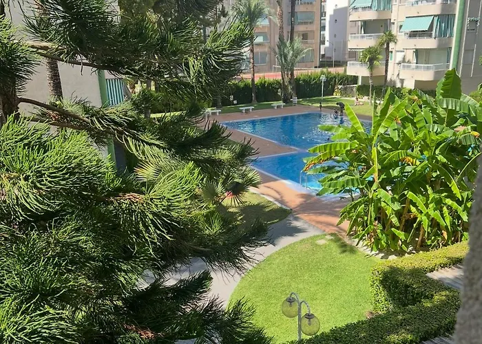 Magnífico Piso En Playa De *